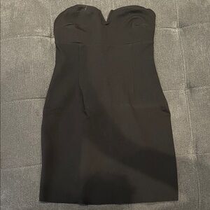 Elegant Black Strapless Dress